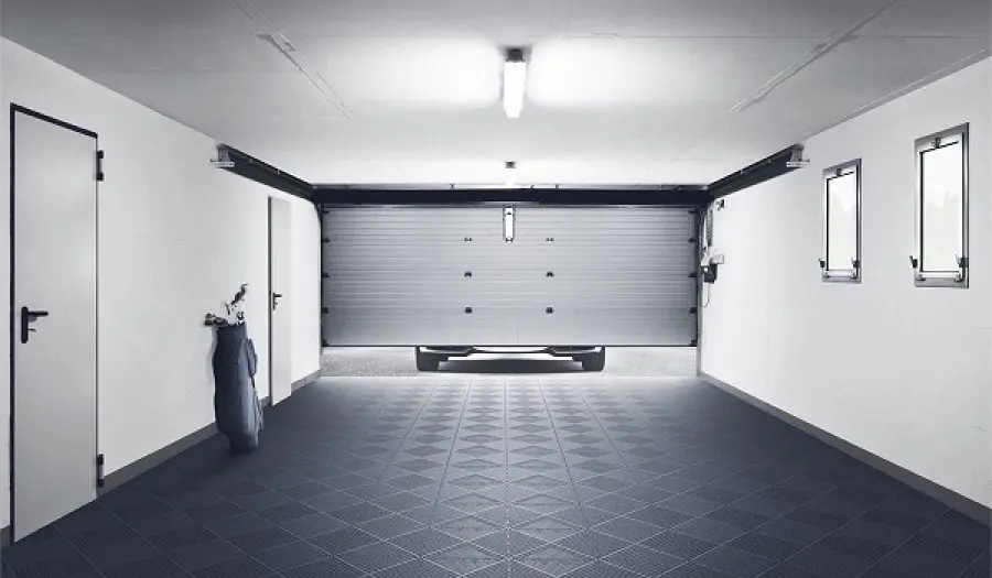 Pavimento per garage, come scegliere il rivestimento migliore