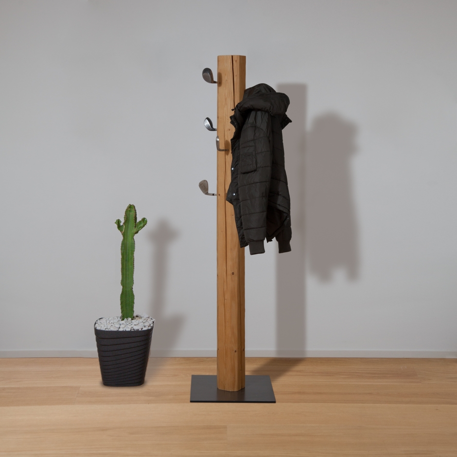 Appendiabiti da terra, design in miniatura