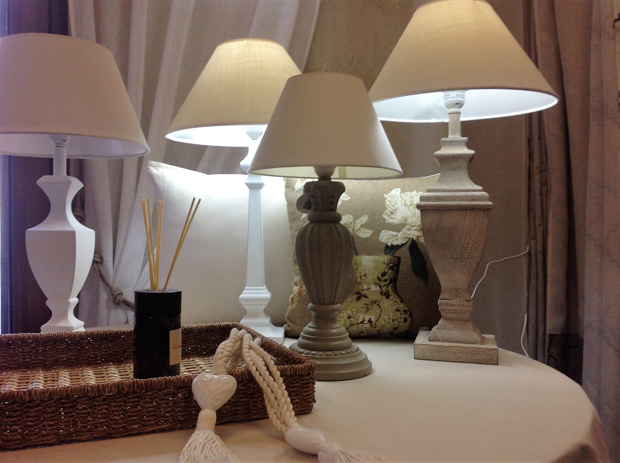 Lampade shabby chic: eleganza senza tempo