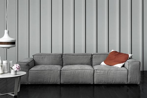 Come decorare la parete dietro al sofa